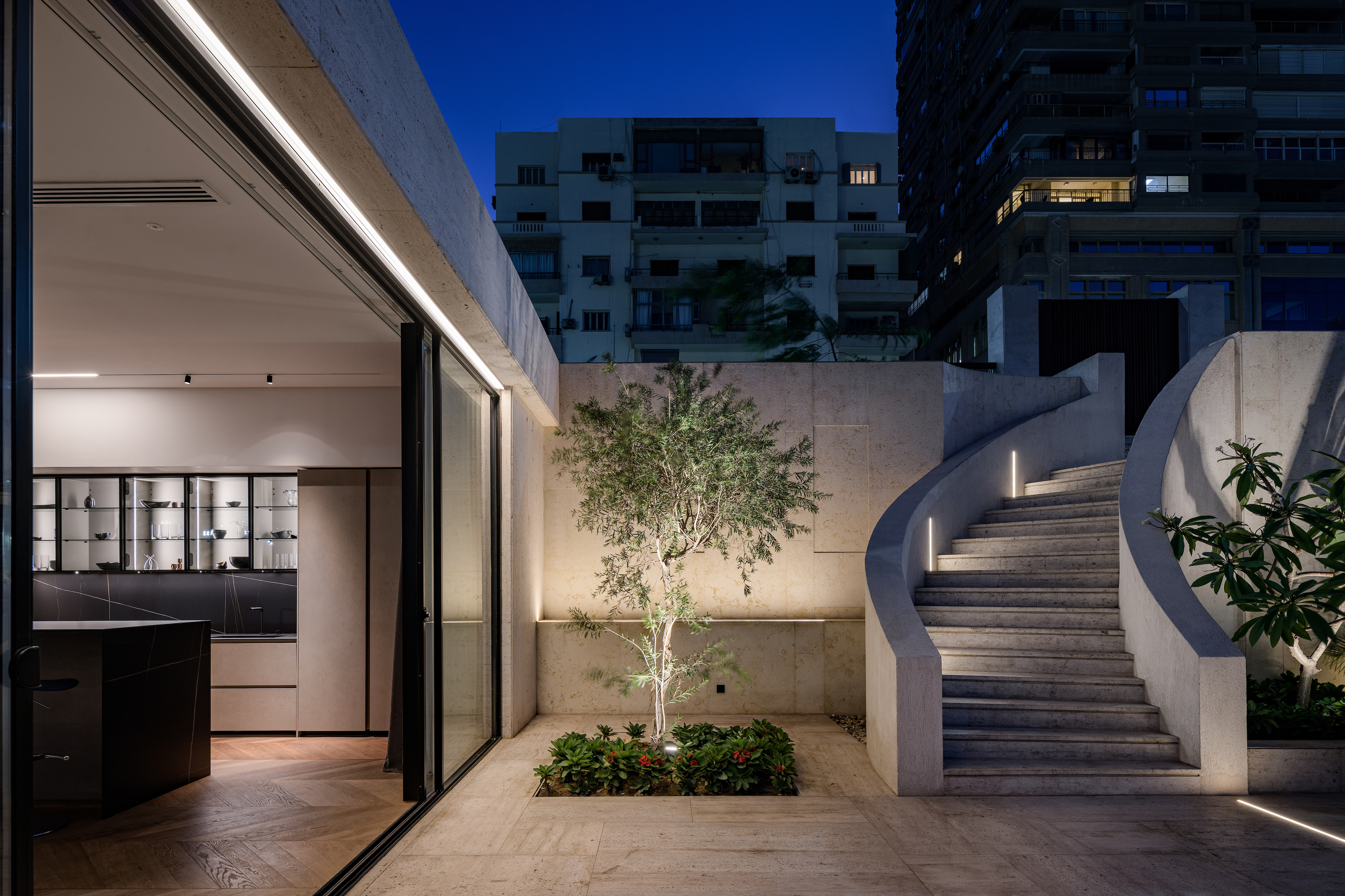 Salon Du Nil - Image 2